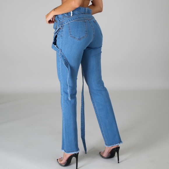 Fanny Pack Jeans - Picture 3 of 4